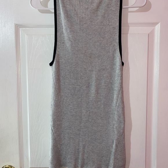 Calvin Klein M tank top - Picture 3 of 3